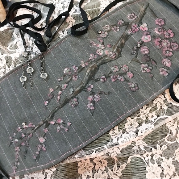 Hand made stretch lace dress - Picture 5 of 6